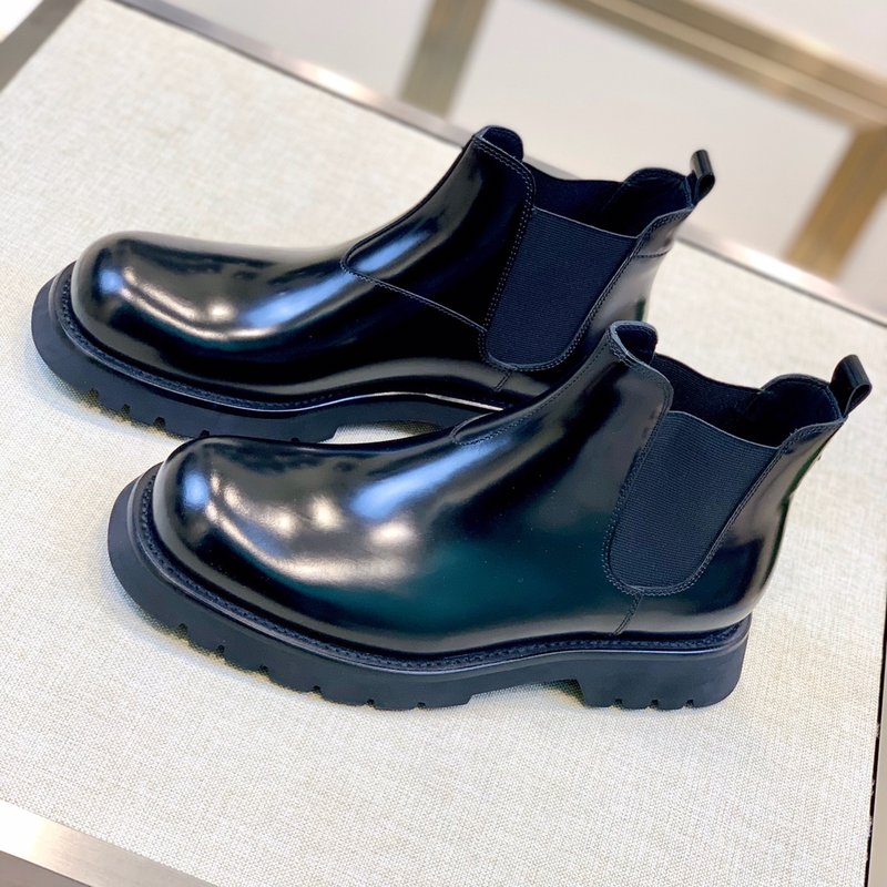 PRADA 클래식 라운드 토 남성 가죽 부츠 001-179913
