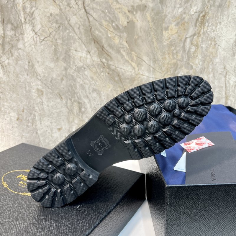 PRADA 남성용 첼시 부츠 소 가죽 보온 001-179930
