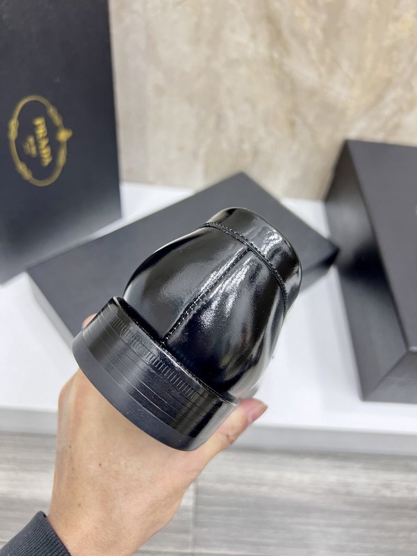 Prada 남성 비즈니스 로퍼 구두 001-179940