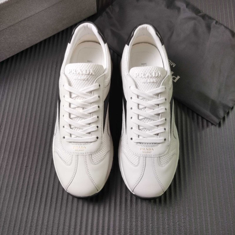 PRADA 화이트 메쉬 운동화 001-180017