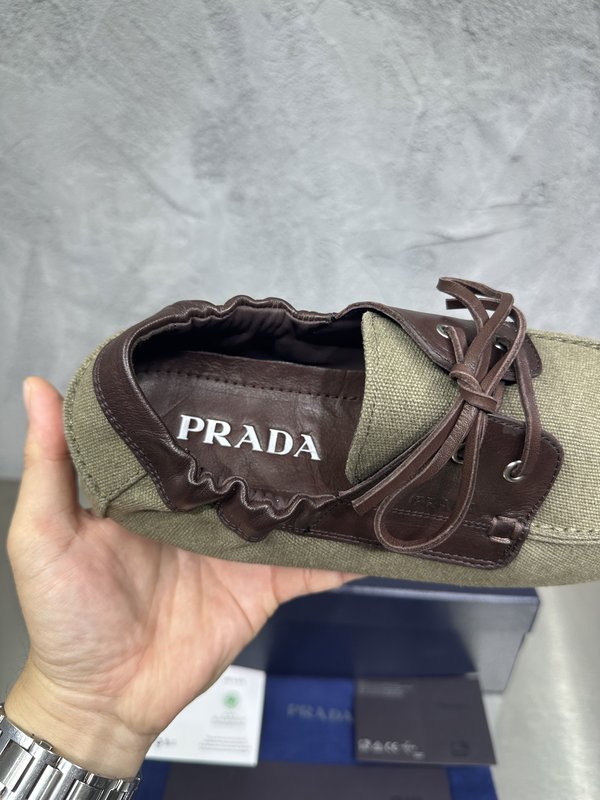 PRADA 남성 셔플 스파이싱 워시드 패브릭 캐주얼슈즈 001-180020