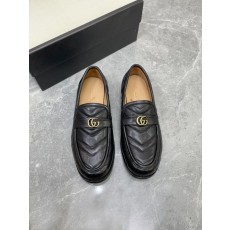 GUCCI 남성 최상급 소 가죽 로퍼 001-180061
