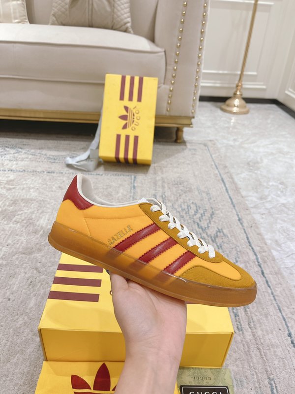 아디다스 x 구찌 Gazelle 운동화 001-180062