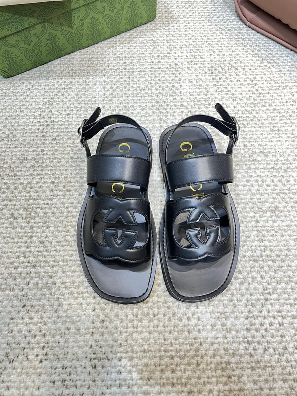 GUCCI 여름 남성 소가죽 슬리퍼 001-180076