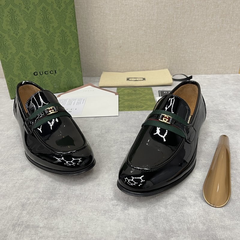 GUCCI 말비트 장식 남성 로퍼 001-180092
