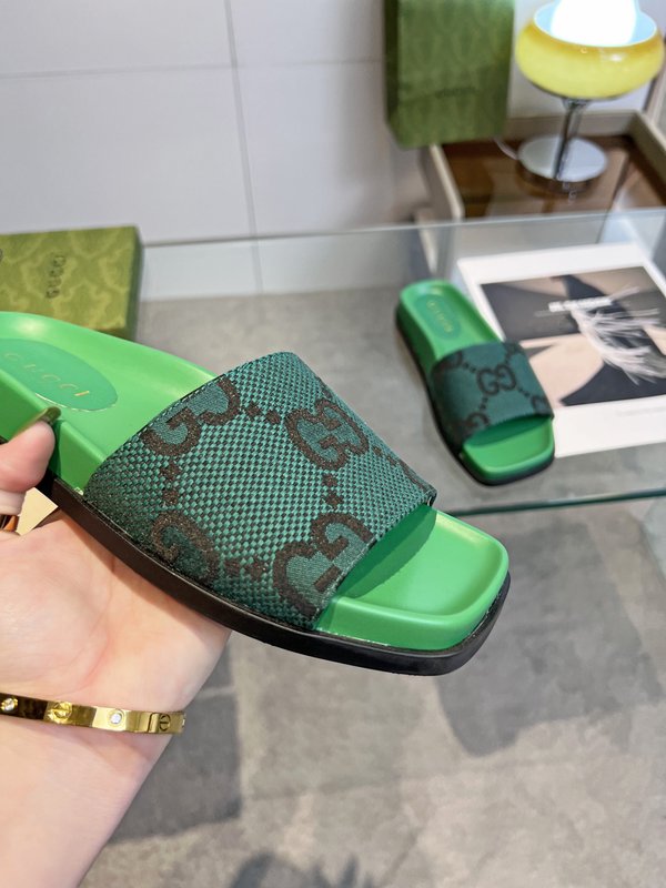 Gucci 커플 2023 신상 슬리퍼 001-180098