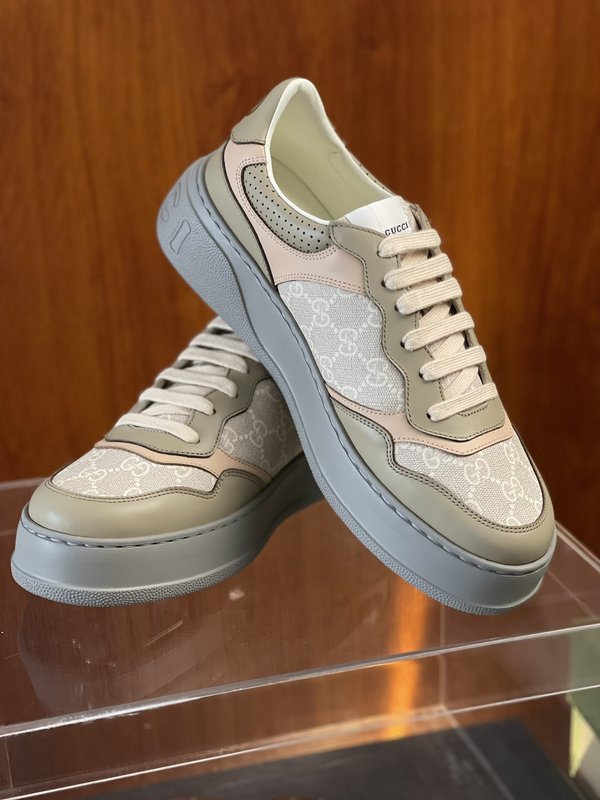 GUCCI 구찌 21 년 신상 남녀공용 운동화 001-180131