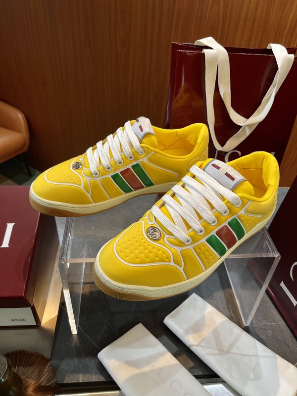 GUCCI Screener 남성 웹 스트라이프 운동화 001-180156