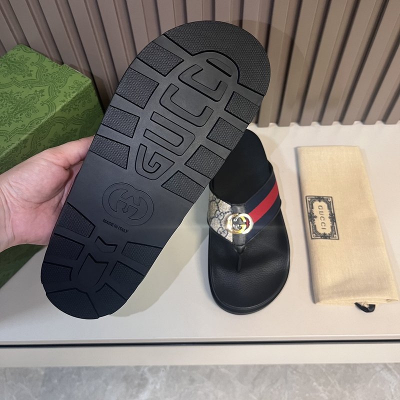 Gucci 남성 여름 PVC 슬리퍼 골드 버클 001-180170