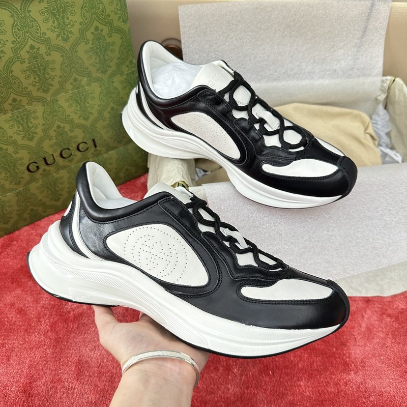 Gucci Run 5D 프린팅 레더 런닝화 001-180190