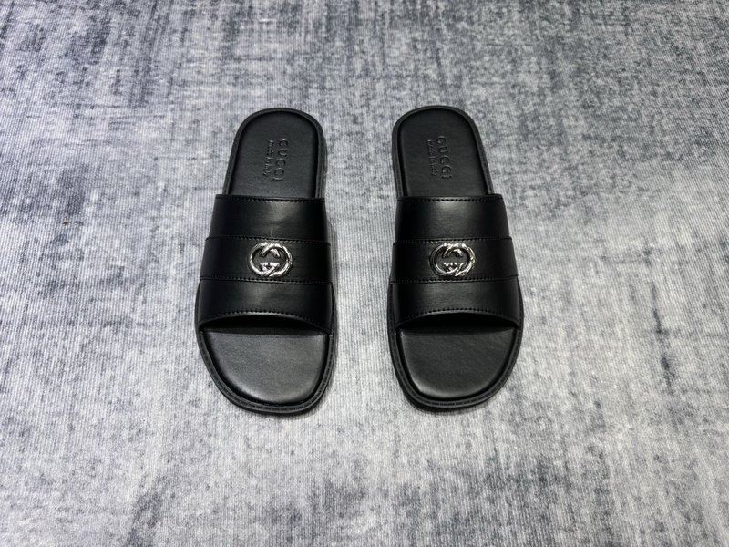 구찌 Gucci 블랙 슬리퍼 001-180237