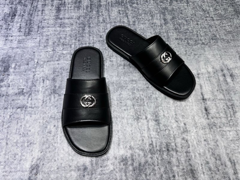 구찌 Gucci 블랙 슬리퍼 001-180237