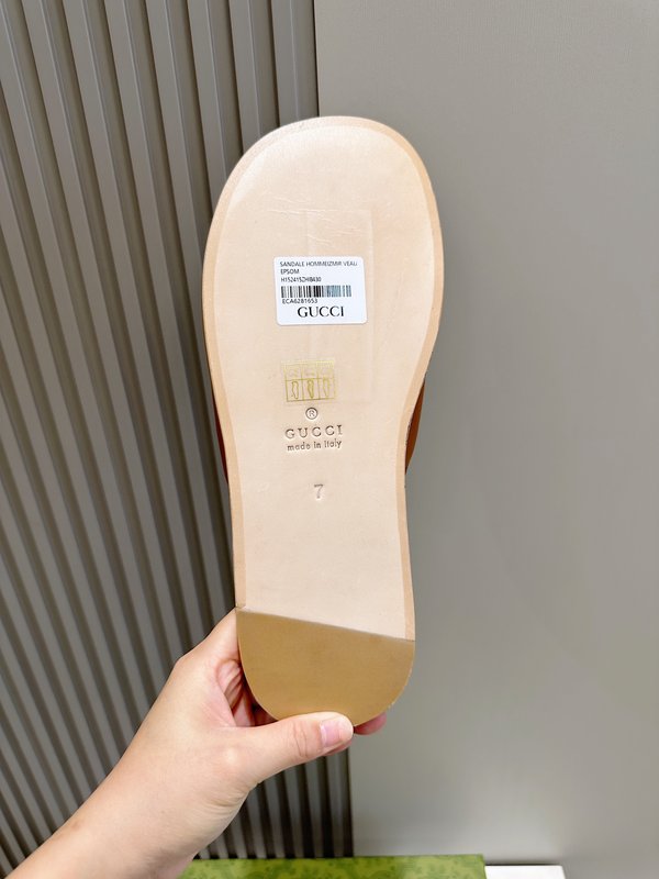 구찌 리도 남성 더블 G 레더 슬리퍼 001-180251