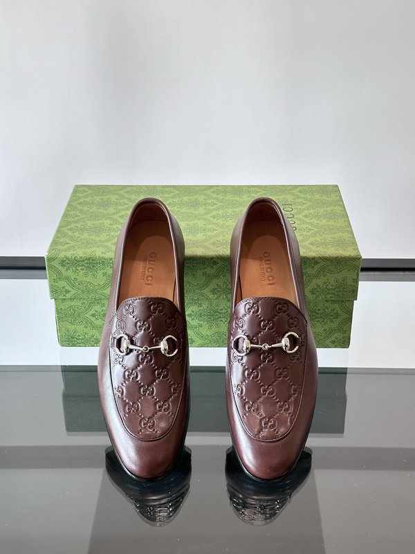 Gucci 남성 가죽 비트 로퍼 구두 001-180291