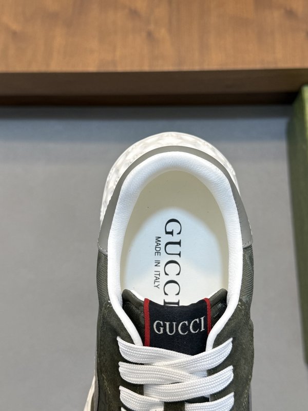Gucci 구치 나파 가죽 자수 스니커즈 001-180376
