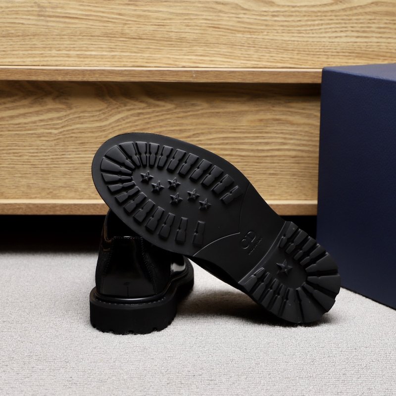 Dior Explorer 블랙 카프스킨 더비슈즈 001-180439
