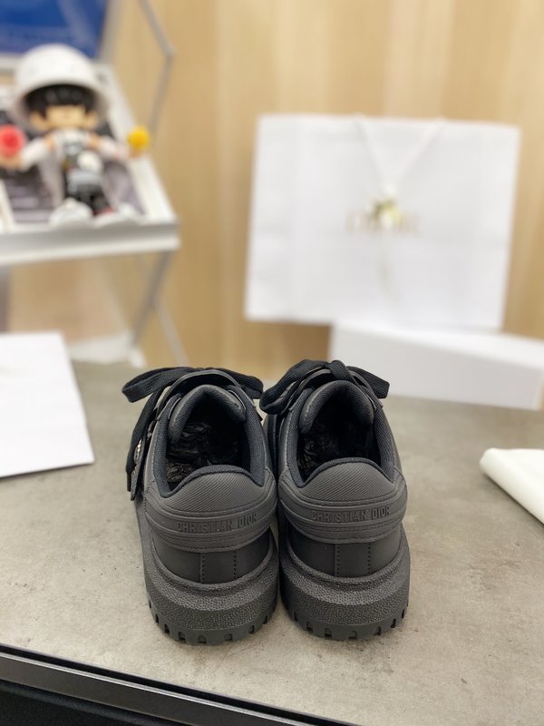DIOR 커플 클래식 쉘토 캐주얼 슈즈 001-180444