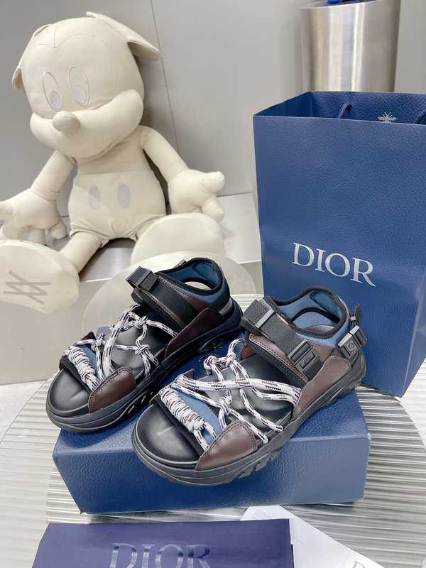 Dior H-Town 블랙 내추럴 샌들 001-180470