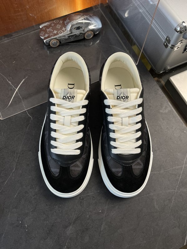 Dior B101 클래식 디자인 운동화 001-180485