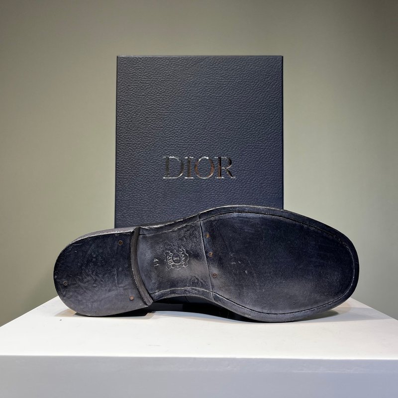 Dior 워싱 빈티지 아일랜드 말가죽 구두 001-180500