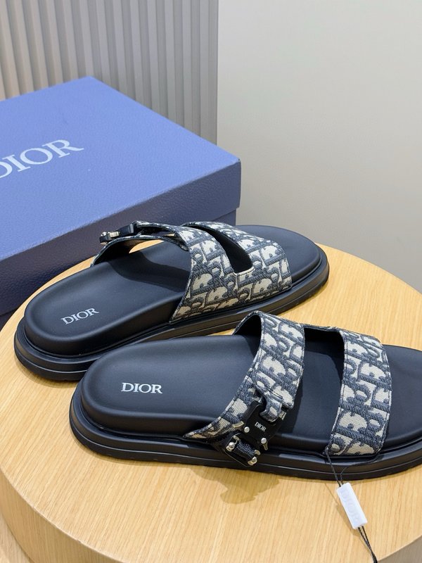 Dior Aqua 남성 크로스 밴드 슬리퍼 001-180676