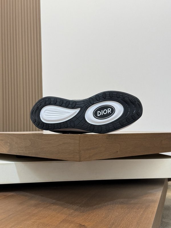 Dior 디오 남성 레트로 조깅 운동화 001-180743