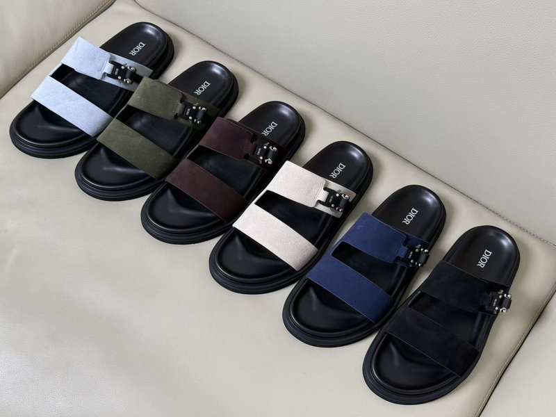 디올 Dior 신형 캐주얼 슬리퍼 001-180866