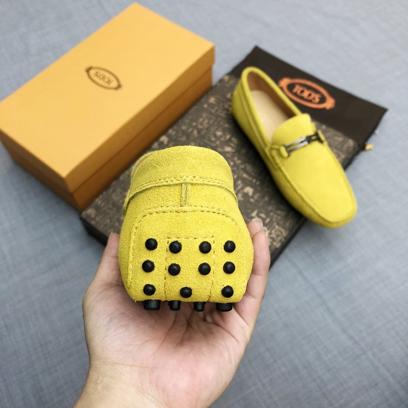 Tods 남성 스웨이드 드라이빙 슈즈 001-180873