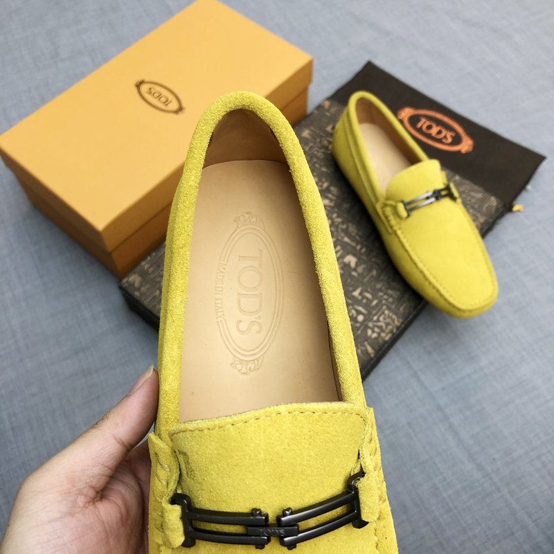 Tods 남성 스웨이드 드라이빙 슈즈 001-180873