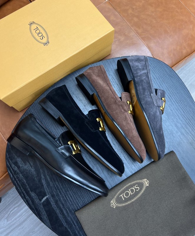 TODS 브랜드 가죽 바닥 로퍼 001-180902
