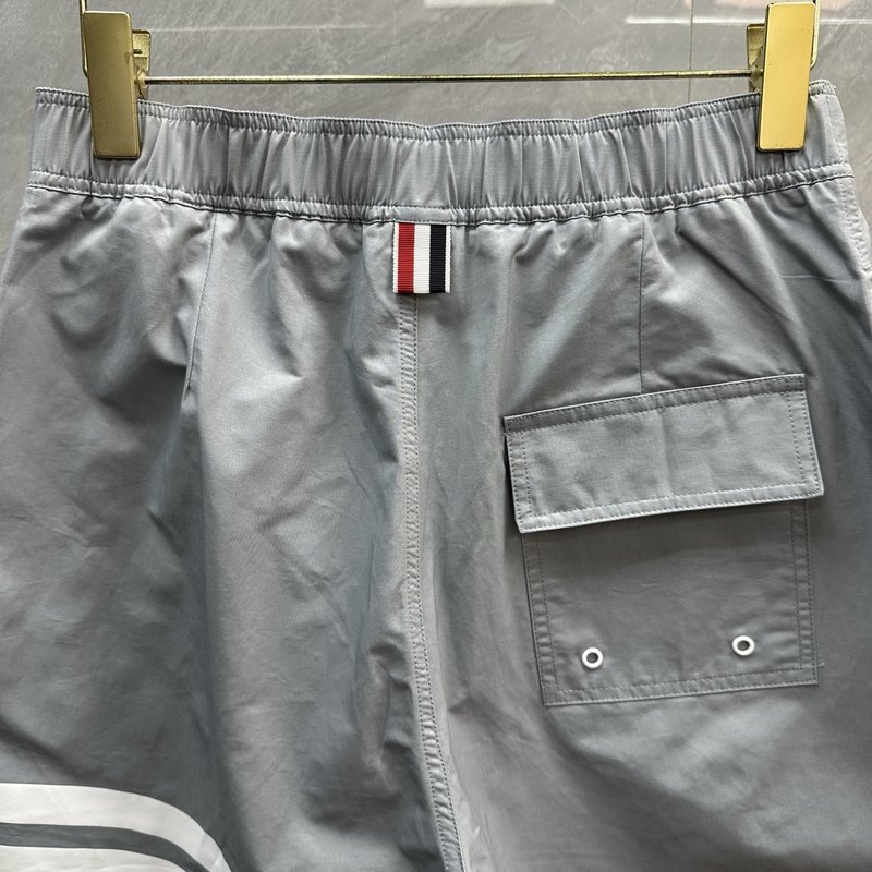Thom Browne 춘하 방수 네 줄 반바지 001-181013