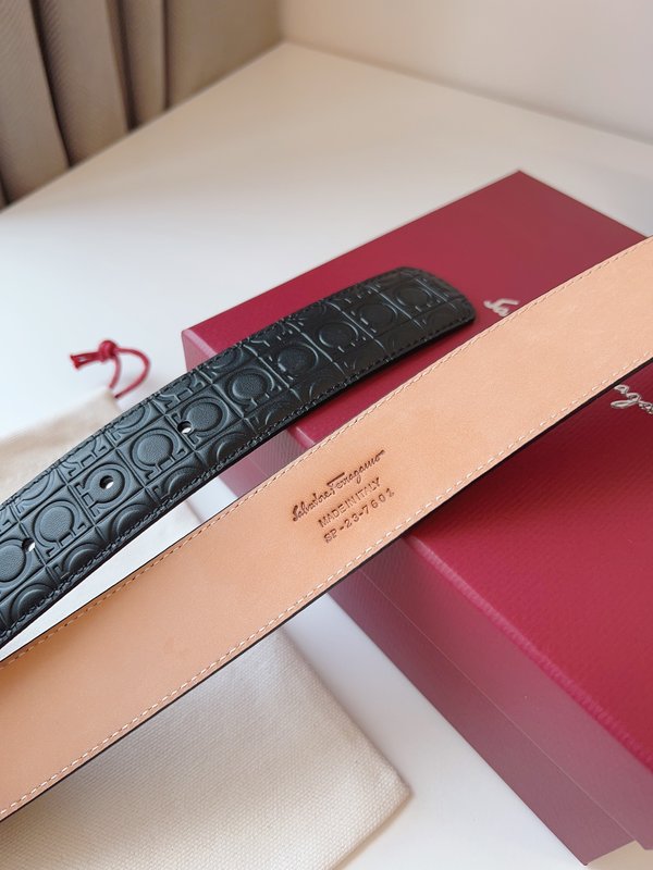 페라가모 Ferragamo 양면 벨트 001-181048