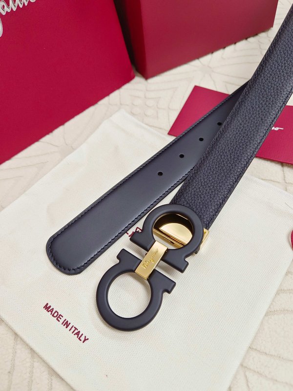 페라가모 남성 3.5cm 순동 클립 가죽 벨트 001-181199