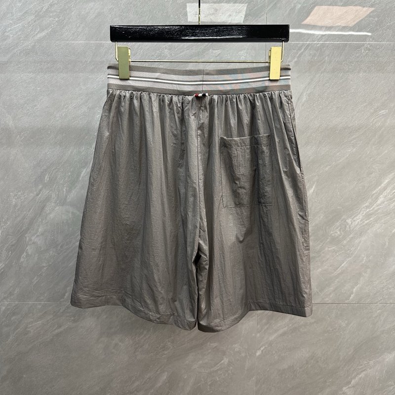 톰브라운 컬러 스트라이프 탄력 반바지 001-181245