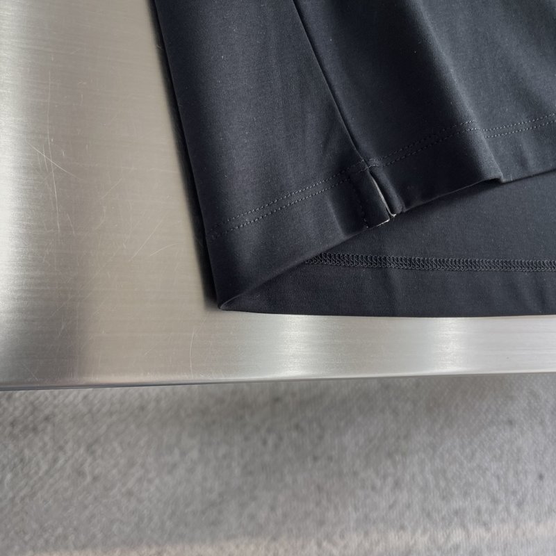 브루넬로 쿠치넬리 남성 반팔 티셔츠 001-181598