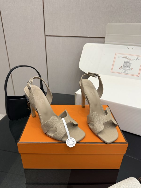 에르메스 클래식 H 버클 하이힐 샌들 001-182100