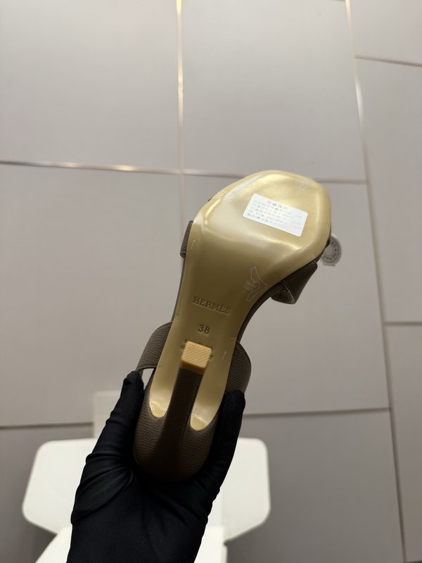 에르메스 클래식 H 버클 하이힐 샌들 001-182102