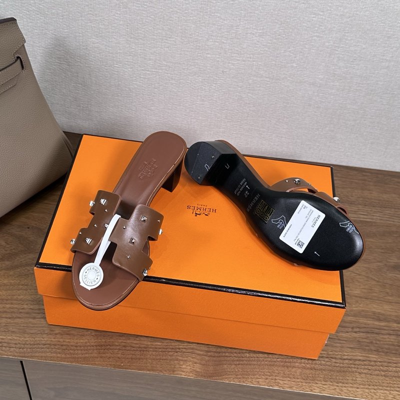 에르메스 H 슬리퍼 오란 샌들 시리즈 001-182200