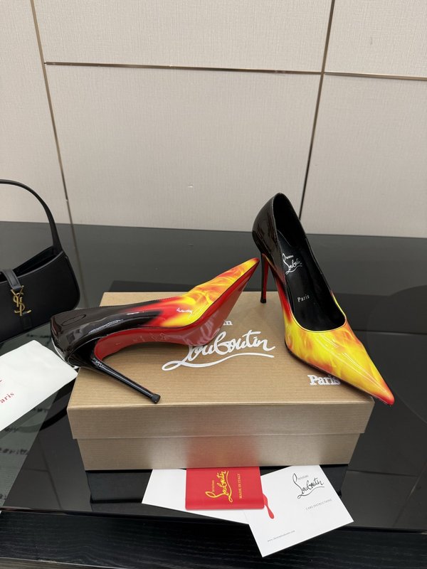 크리스찬 루부탱 레드솔 라인스톤 에나멜 힐 001-182586