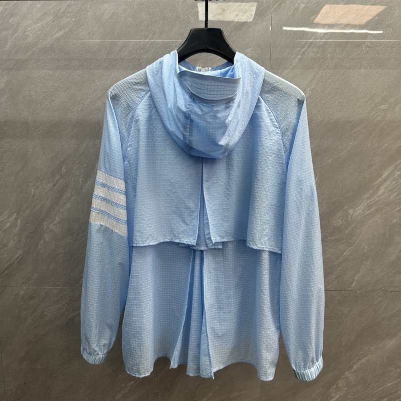 톰브라운 4 바 나일론 메쉬 방풍 자켓 001-182603