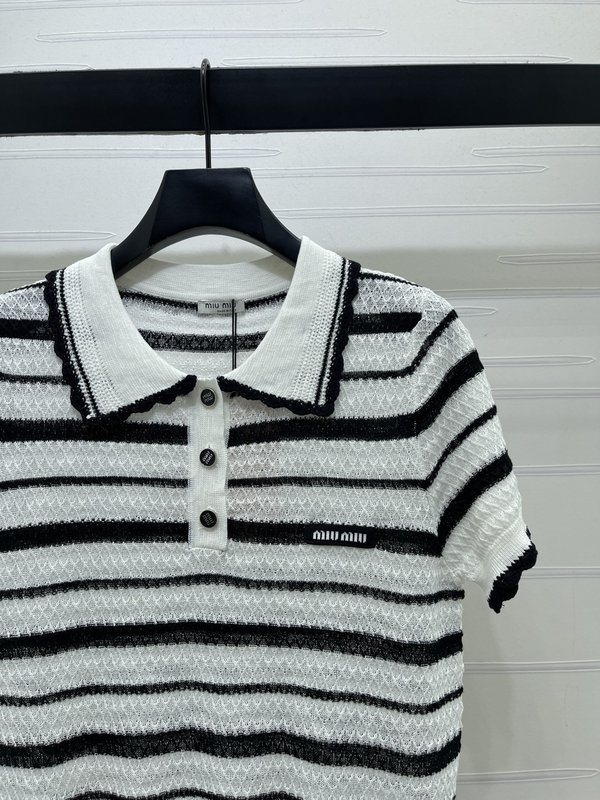 미우미우 칼라 스트라이프 니트 반팔 티셔츠 001-182630
