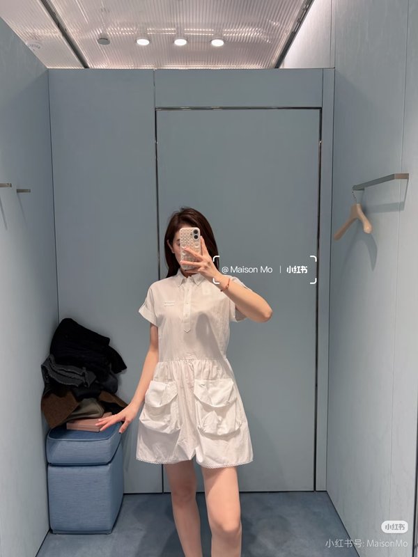 미우미우 화이트 칼라 웨이스트 레이스 원피스 001-182684