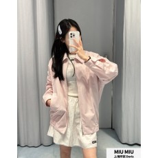 연한 파란색 플립 칼라 지퍼 재킷 001-182764