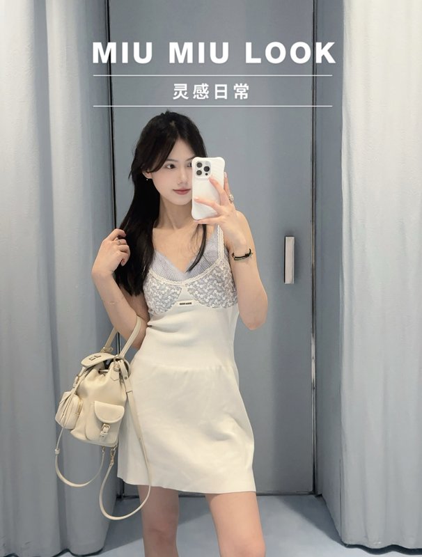 미우미우 레이스 자수 슬립 원피스 001-182779