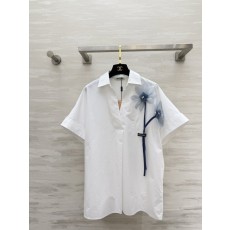 미우미우 스타일 블루 입체 꽃 진주 셔츠 001-182931