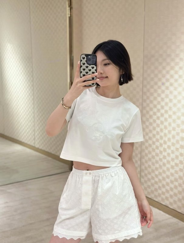 루이비통 자수 레이스 숏티셔츠 001-183267
