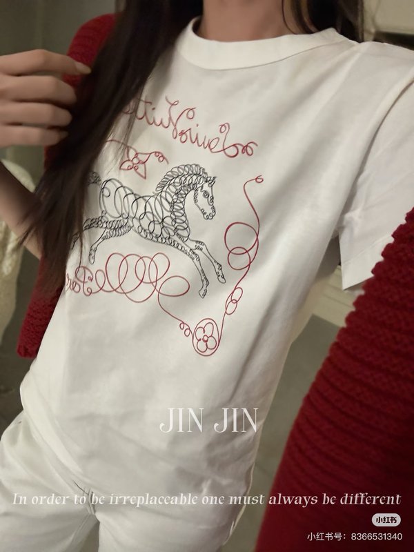 루이비통 말의 해 한정판 프린트 라운드넥 반팔 티셔츠 001-183320