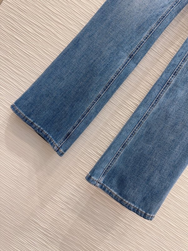 루이비통 스탠다드 핏 슬림 데님 팬츠 001-183362