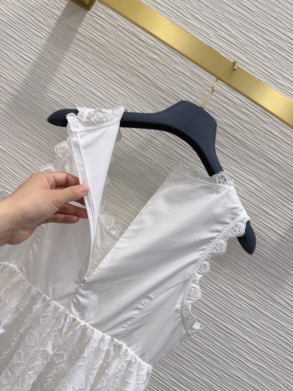 커스텀 자카드 컷팅 원피스 001-183474
