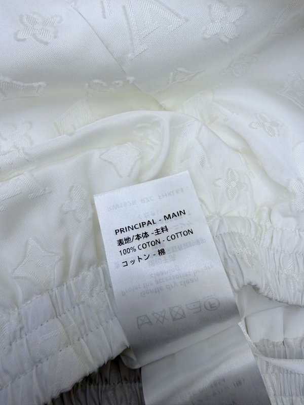 루이비통 자카드 레터링 밴딩 쇼츠 001-183532